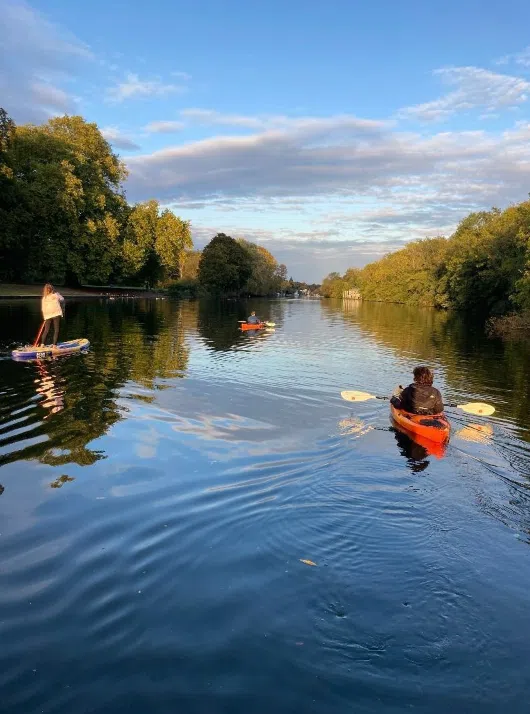 Custom Paddle (Canoe, SUP, or Kayak) Tour – River Thames, Surrey, listing photo